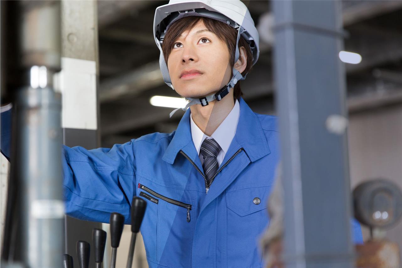 安城市にある深澤建設株式会社では、重機オペレーターと土木作業員の正社員を募集しております。経験者・未経験者問わずお問い合わせください。